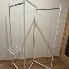 折り畳み物干しの画像