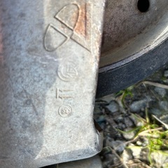 ローリング足場用ジャッキ付キャスター　2本セットの画像