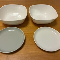 【無料】カクテルシェーカー、ウイスキーグラス、急須、お皿などの画像