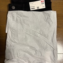 ユニクロ　ウルトラストレッチジーンズの画像