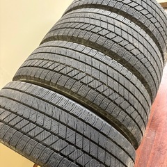 205/60/16冬VRX3の画像