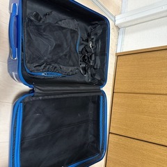 キャリーケースの画像