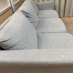 【大切に使ってきたソファー】ライトグレー3人掛け／思い出のある一品をお譲りしますの画像