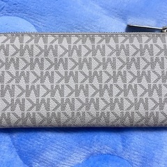 【中古品】マイケルコース長財布の画像