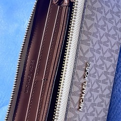 【中古品】マイケルコース長財布の画像
