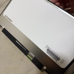 MOUS Pro W331AU から取り外した液晶パネルになります 一応ジャンク扱いの画像