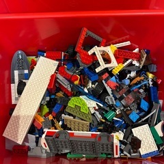レゴのオモチャ　色々はいってるハコの画像