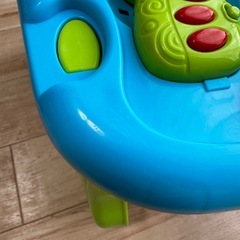 【知育玩具】トップトッツ 2in1アクティビティテーブルの画像