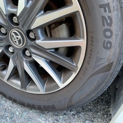 スタッドレスタイヤ＋ホイールセットの画像