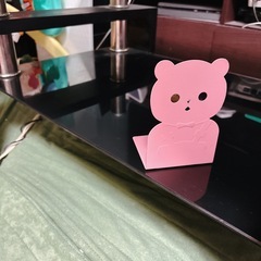 黒のガラステーブルの画像