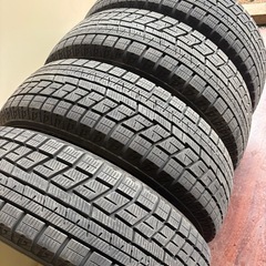 イボ付き❗️175/70/14冬ヨコハマの画像