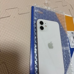 iPhone 12 、ストレージ64GB SIMフリー
の画像