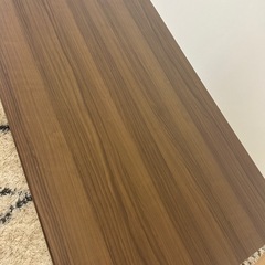 ダイニングテーブル&イスの画像