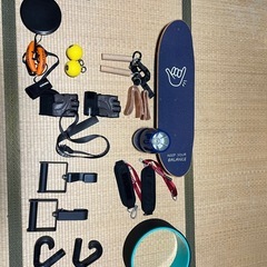 大量セット‼ 総額10万相当のトレーニング器具を一括で（美品）の画像