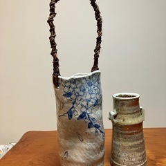 陶器　花瓶の画像