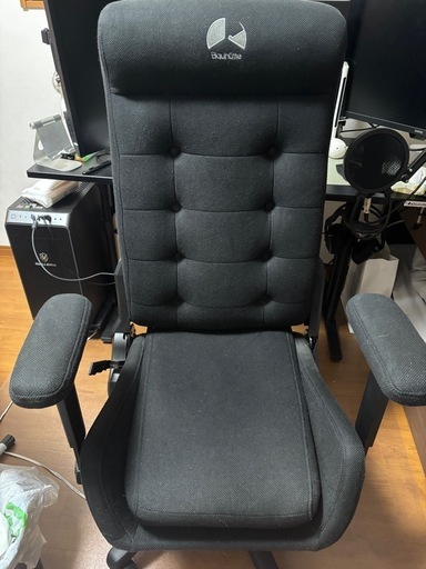 【値下げしました！】バウヒュッテ ゲーミングチェア