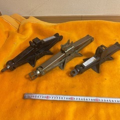 車　ジャッキの画像