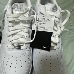 【新品】Nike Air Force 1 ホワイト/グレーの画像