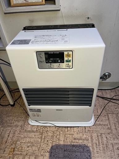 コロナ製　FF式石油ストーブ　2020年製