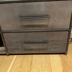 ビンテージ加工　テレビボードの画像