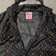 女児150ウインドウブレーカーとズボンの画像