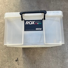 収納ケース蓋付き
の画像