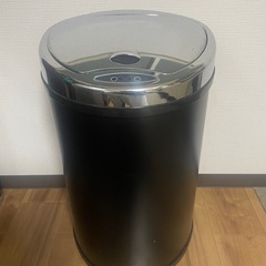 アイリスプラザ ゴミ箱 センサー付き 48L 自動開閉 キッチン 生ゴミ ふた付き(45リットルゴミ袋対応) ブラックの画像