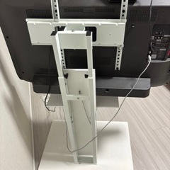 テレビ(スタンドセット)の画像