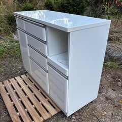 💥福岡市東区配送設置無料🌈 NITORI　ニトリ　キッチンカウンター（クリスナ 120CT WH)　キッチンボードの画像