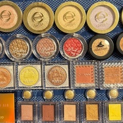 中古 化粧品 お譲りします　の画像