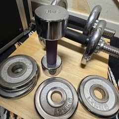 ダンベルセット 7kg 2本   3kg1本の画像