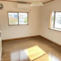 ✨️礼金無料！出窓付きで明るい室内。宅配ボックス完備で荷物の受取...