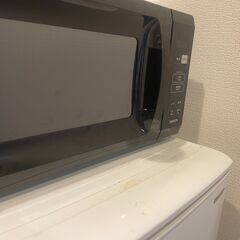 冷蔵庫と電子レンジセットの画像