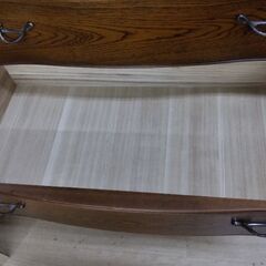 定価30万以上　イタリア　北欧　アンティーク　チェースト　箪笥　キャビネット　タンス　衣装ケース　の画像