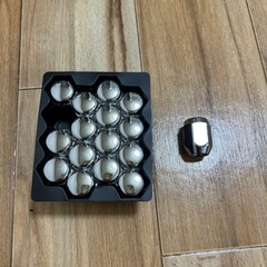 ホイールナット　トヨタ　マツダ　ミツビシ　ダイハツ　16個の画像