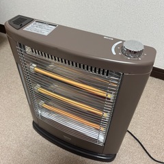 すぐにポカポカ　電気ストーブ　加湿機能（スチーム）付きの画像