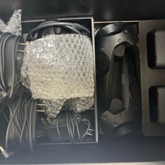 HTC VIVE  トラッカー3個セットの画像