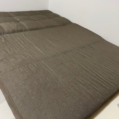 ソファーベッドの画像