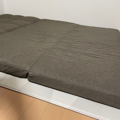 ソファーベッドの画像