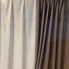 ニトリ　遮光1級カーテン　200 235の画像