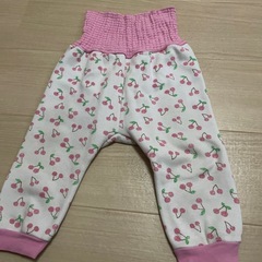 ベビーパジャマ　80サイズ　の画像