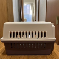 小型犬キャリアの画像