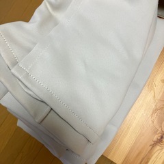 カーテン　アイボリー４枚セットの画像