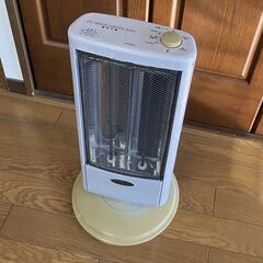 遠赤外線ヒーター　YAMAZEN　KES-1200D　無料　引取り可能な方の画像