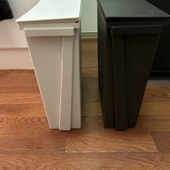 【価格交渉あり！】ゴミ箱2種の画像
