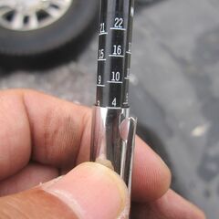 ブリヂストン ブリザック VＬ10 【2023年製】 6穴15Ｘ6J 195/80Ｒ15 PCD139.7 4本セットの画像