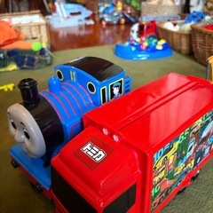 トーマス、トミカトラックの画像