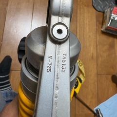 オーリンズ　（YAMAHA？）の画像