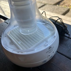 コードレスダストコレクター（充電式ネイル集塵機）／の画像