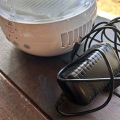 コードレスダストコレクター（充電式ネイル集塵機）／の画像